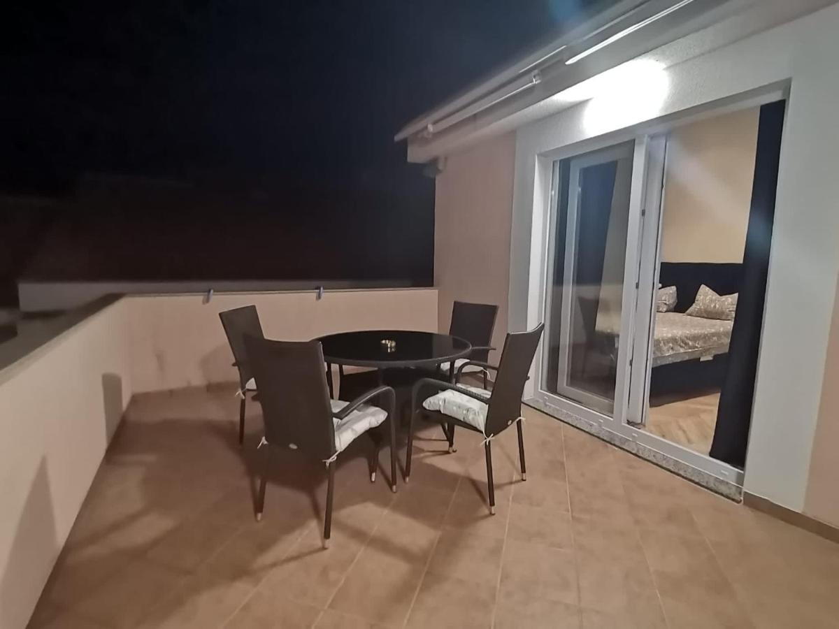 Apartment Nino Zadar Exterior foto